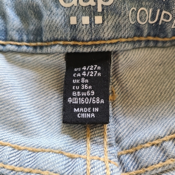 GAP Boyfriend Fit Light Jeans Size 4/27R - Picture 7 of 8